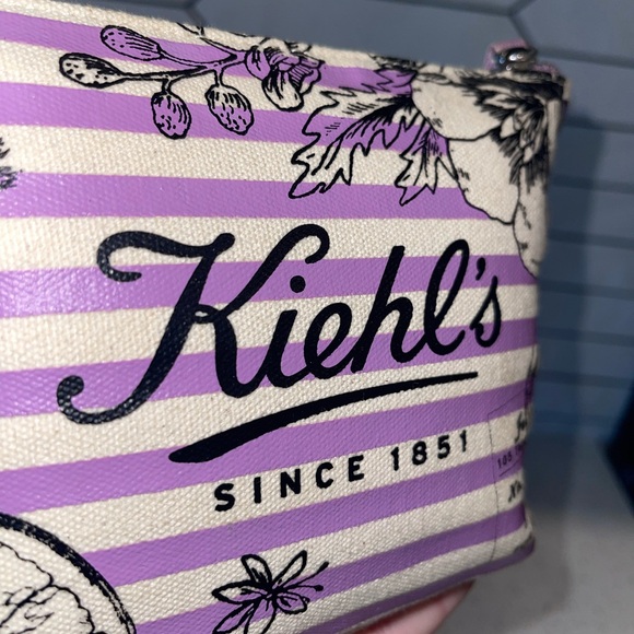 Kiehls Cosmetics Tote - Picture 2 of 6